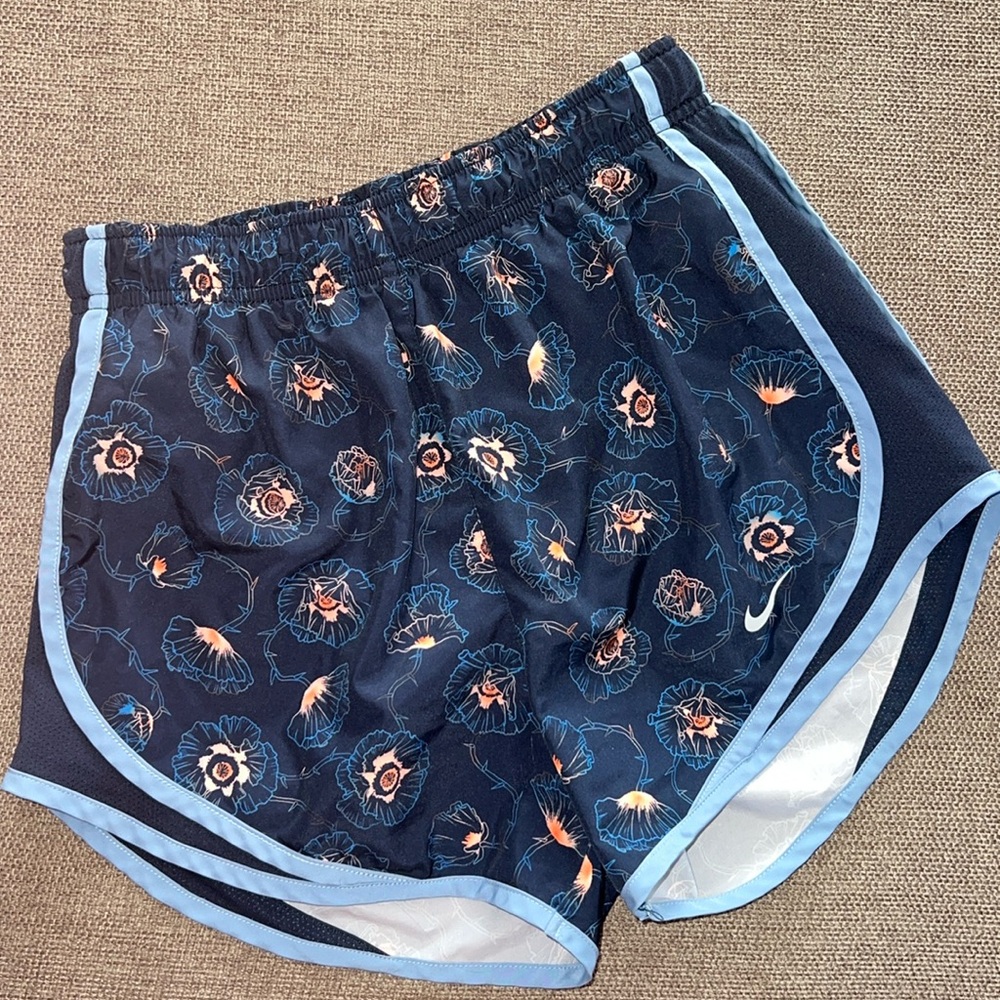 XS Nike Tempo Running Shorts